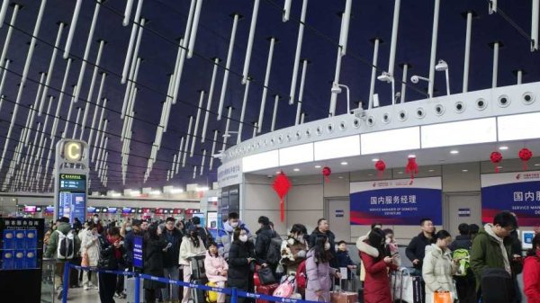 三叶草策略 甲骨文涨幅扩大至5%