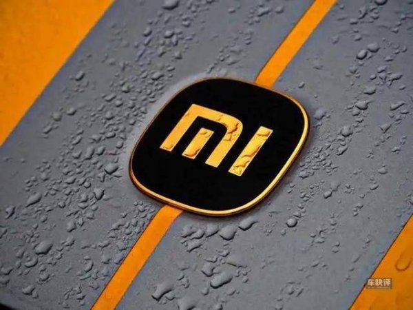 京融实配 小米汽车销量领先却陷安全争议，雷军呼吁抵制黑公关时官媒发声